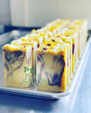 Calendula, Lavender & Oat | 100% Natural Cold Process Skin Soothing Soap Bar | Soothes and Calms Skin | Gift | 6.5 oz Size